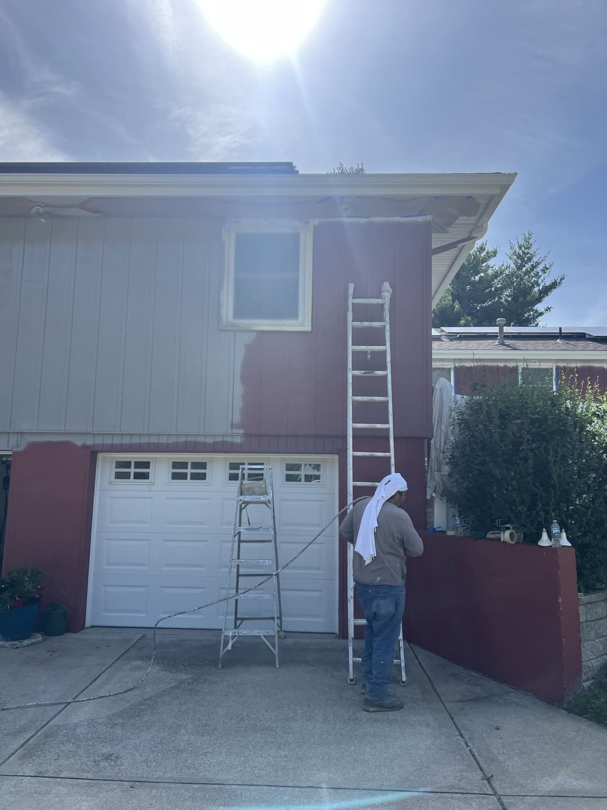 Ruiz Painting project photo 13 — crew work in the Kansas City metro